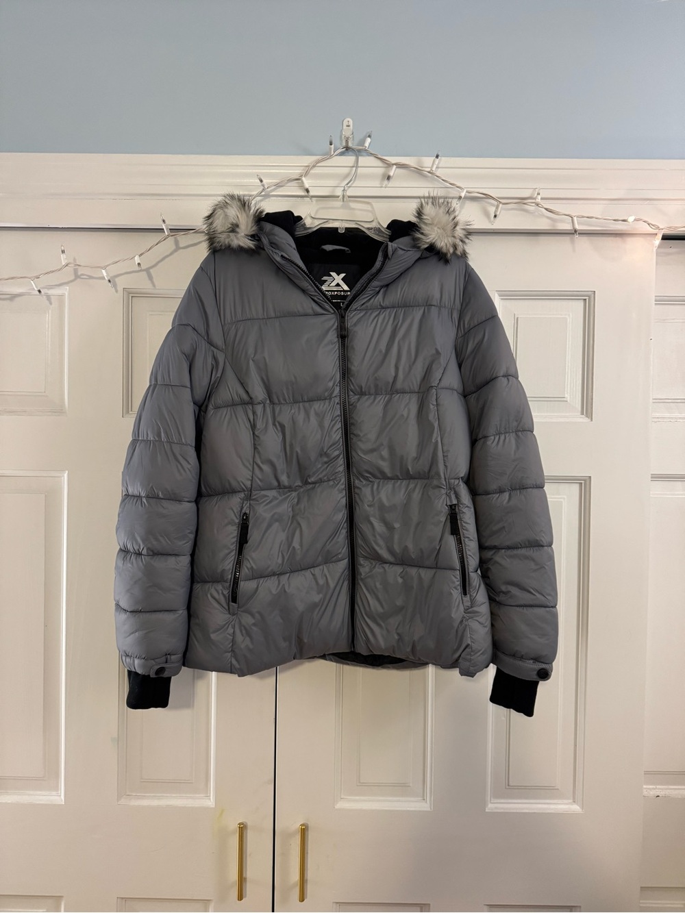 Women’s ZeroXposur Grey Winter Coat w/ Fur Hood Size L